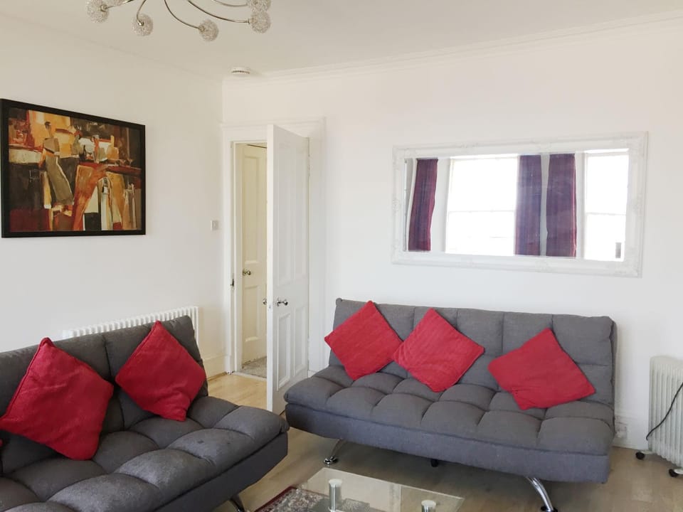 Living room, internet