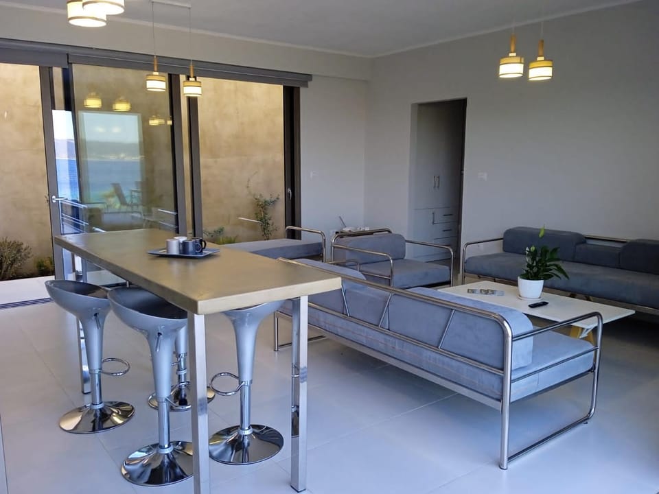 Υπόσκαφα cave concept Apartment in Halkidiki