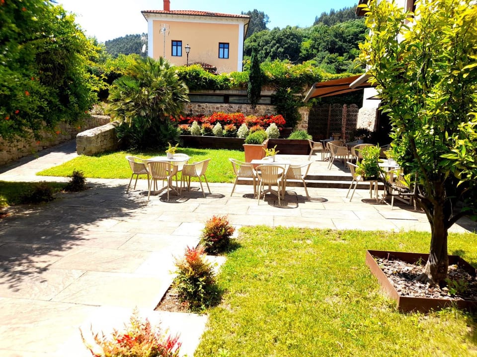 Spring, Garden, Garden view, Breakfast