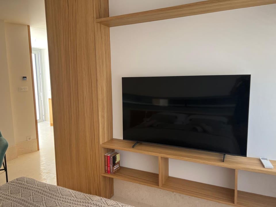 TV and multimedia