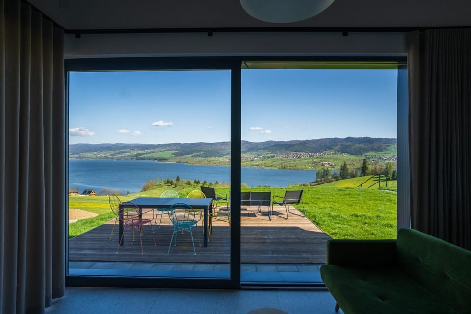 Natural landscape, Balcony/Terrace, Lake view