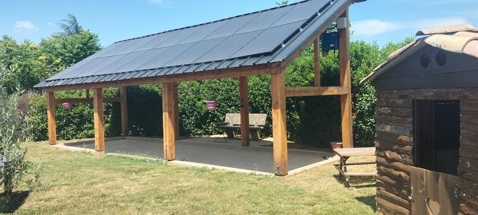 Mas du droulet piscine chauffée House in Provence-Alpes-Côte d'Azur