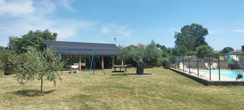 Mas du droulet piscine chauffée House in Provence-Alpes-Côte d'Azur