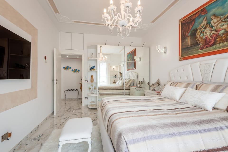 Suite La Fenice Apartment in Bergamo