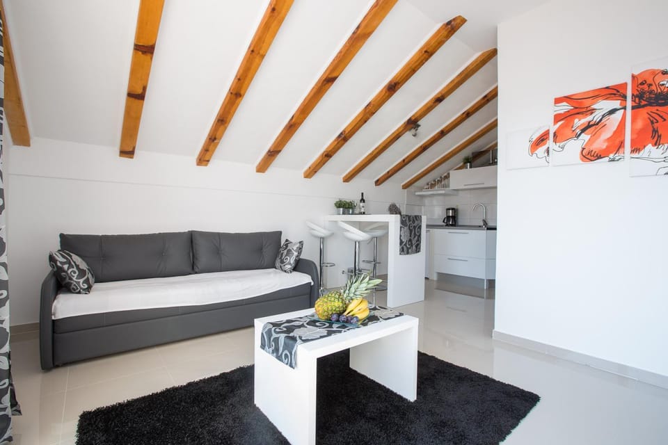 Mediterranean Sunset Apartments Apartment in Cavtat