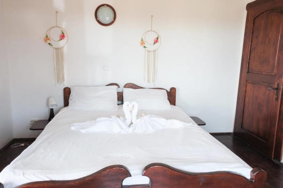 Casa Pescareasca - Complex Plaja Golf Bed and Breakfast in Constanța County