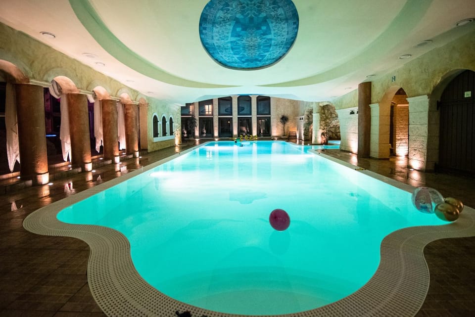 Swimming pool