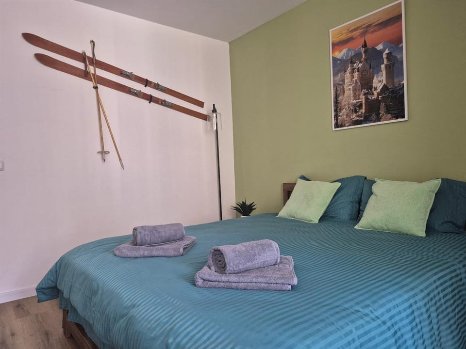 TUDOR Studio Apartment in Piesendorf