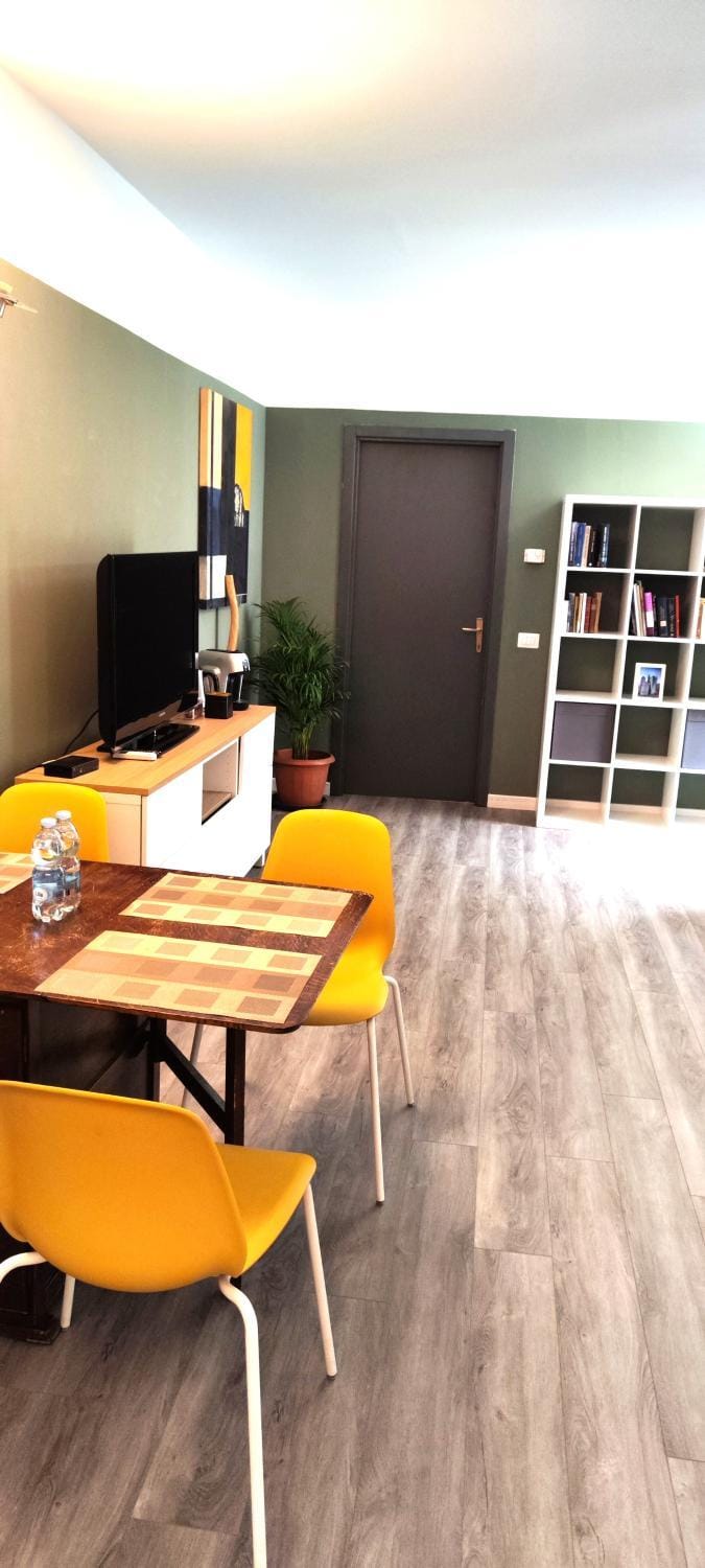 TV and multimedia, Dining area