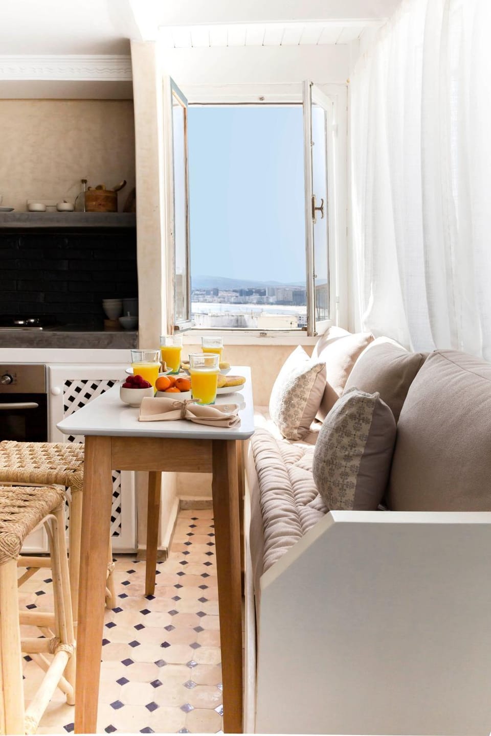 Dining area, Sea view
