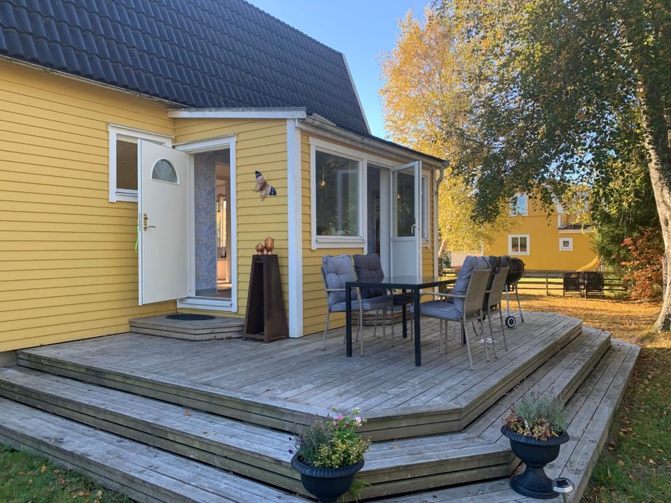 Property building, Balcony/Terrace