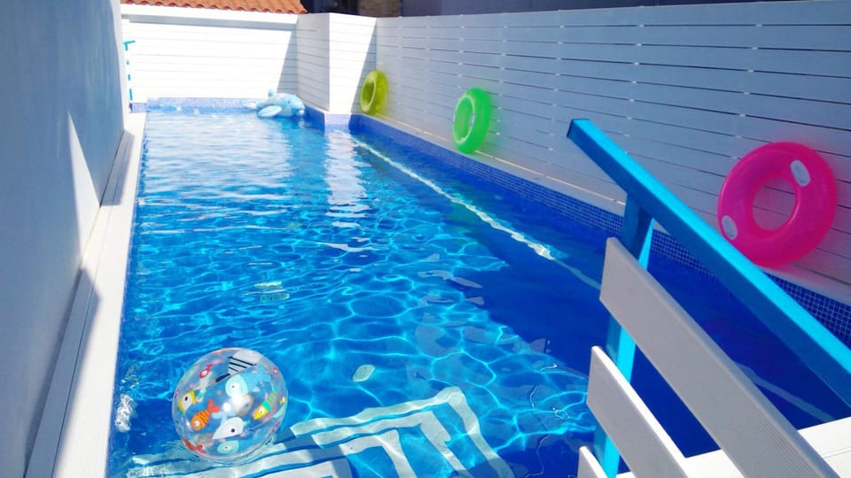 Pool view, Swimming pool