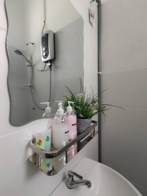 RUMAH AINA Homestay Bukit Changgang Private Pool House in Selangor, Malaysia
