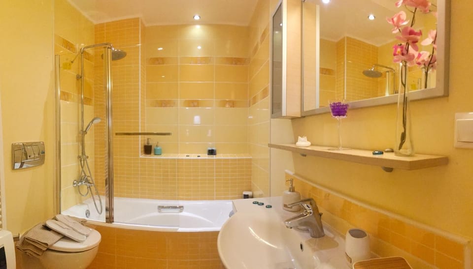 Shower, Bathroom, Bath