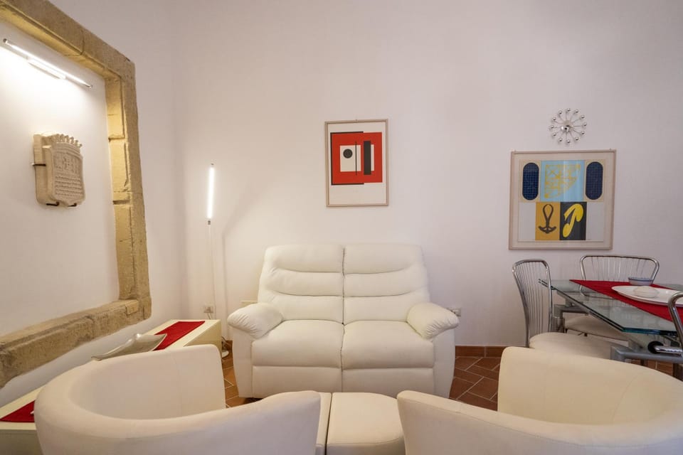 La Piazzetta Historic Center Apartment Apartment in Tropea