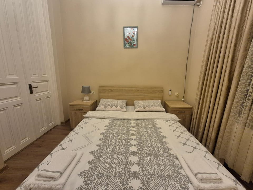 Geo Gogebashvili Apartment in Georgia