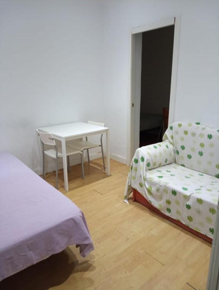 Apartamento cerca de Goya con 2 dormitorios Apartment in Madrid
