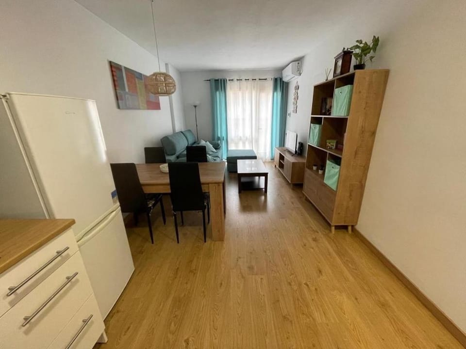 Fantástico piso con piscina en corazón de Fenals Apartment in Lloret de Mar