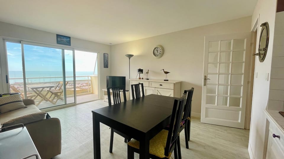 Dining area, Sea view