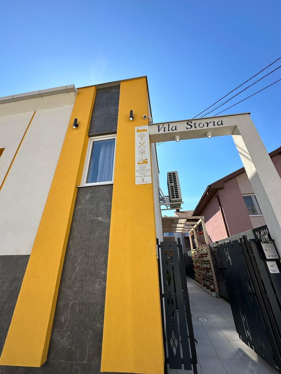 Property building, Day