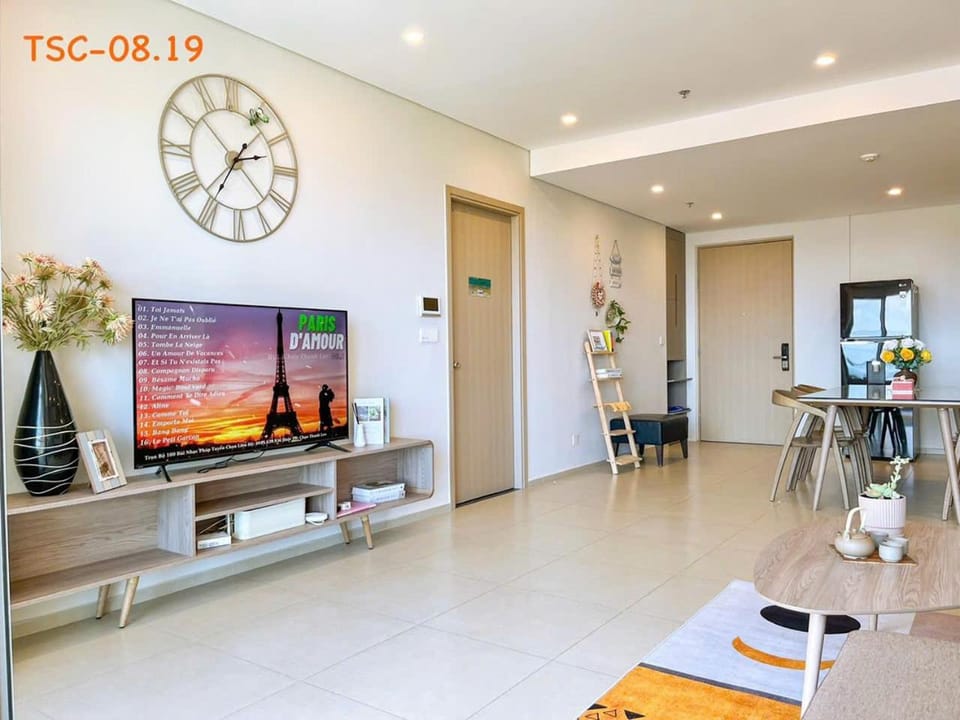 Bi Homestay The Sóng Vung Tau - Infinity Pool & Spa Apartment in Vung Tau