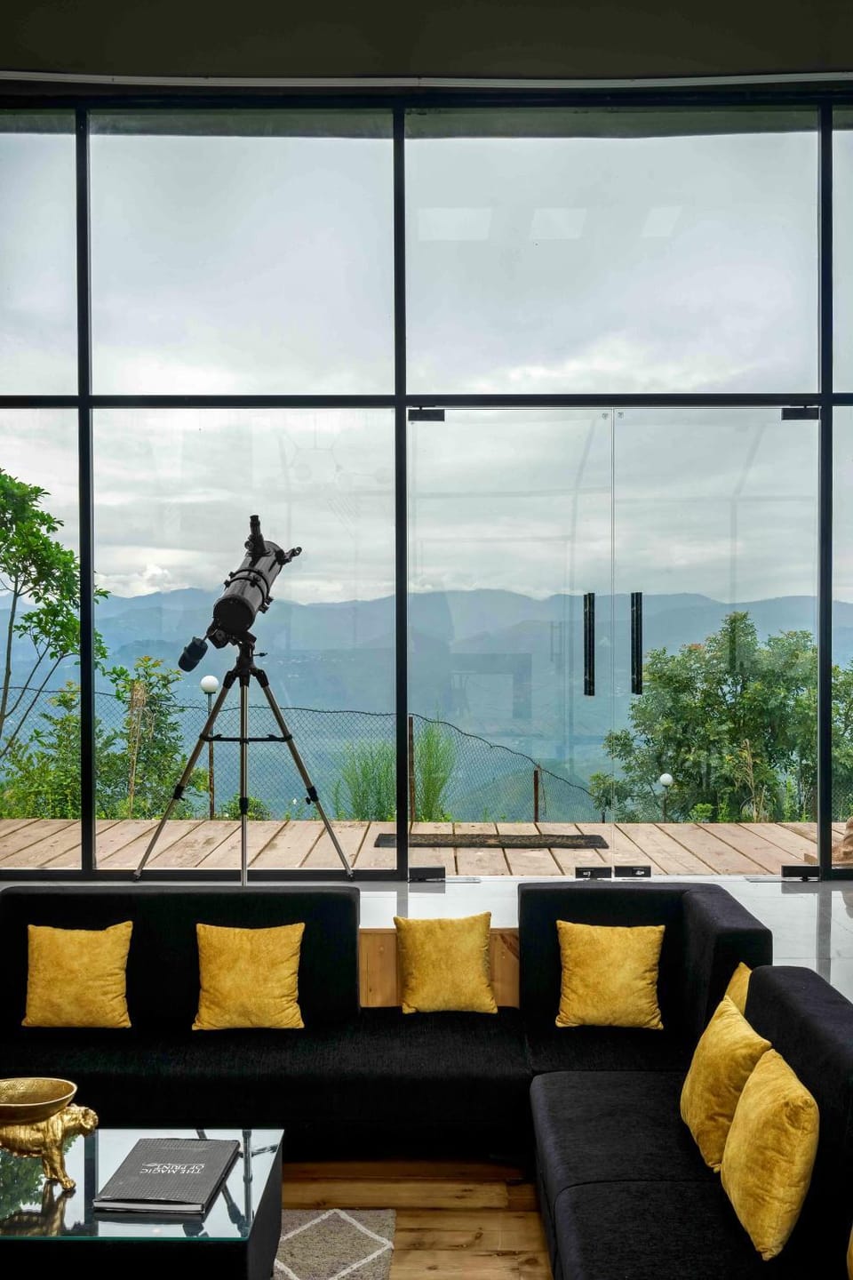 Activities, Living room, Other, Seating area, Mountain view