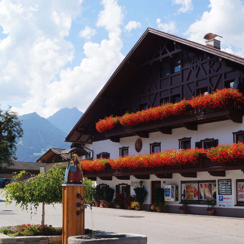 Property building, Spring, Day, Natural landscape, Mountain view