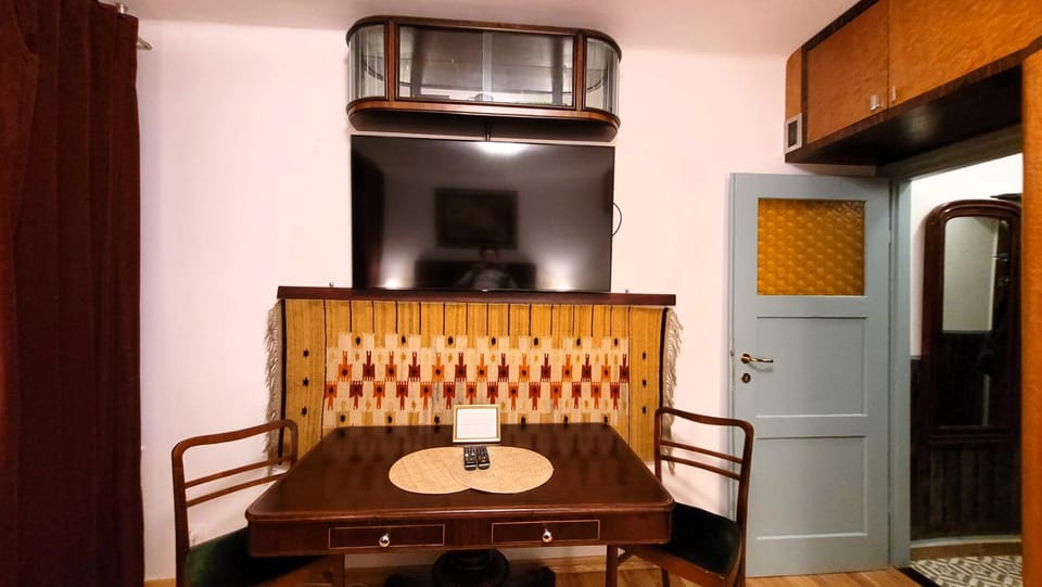 TV and multimedia, furniture
