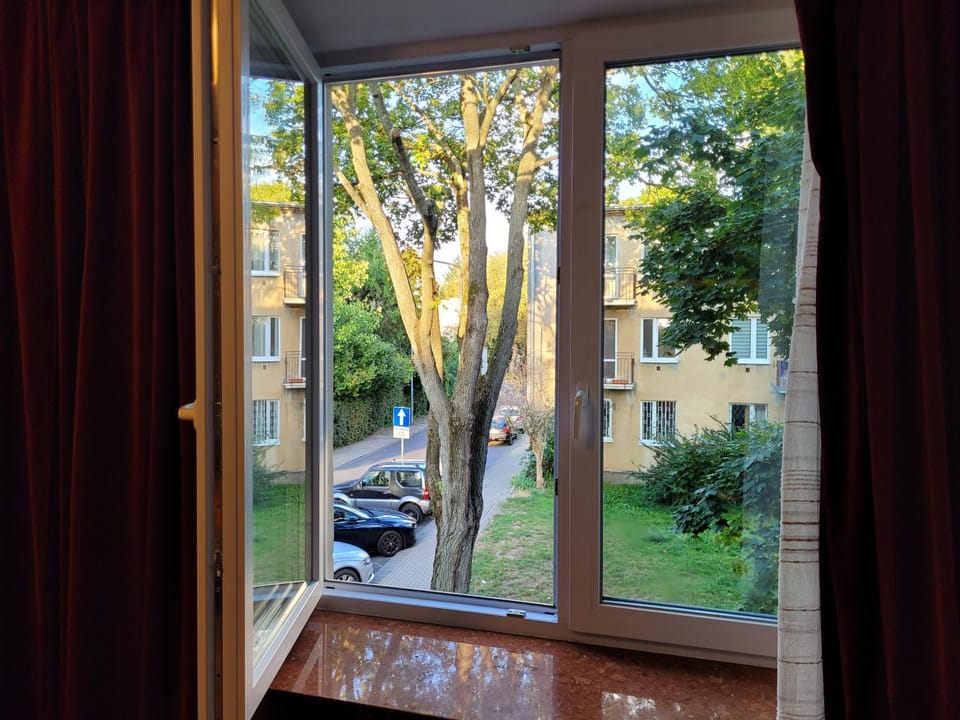 City view, Parking