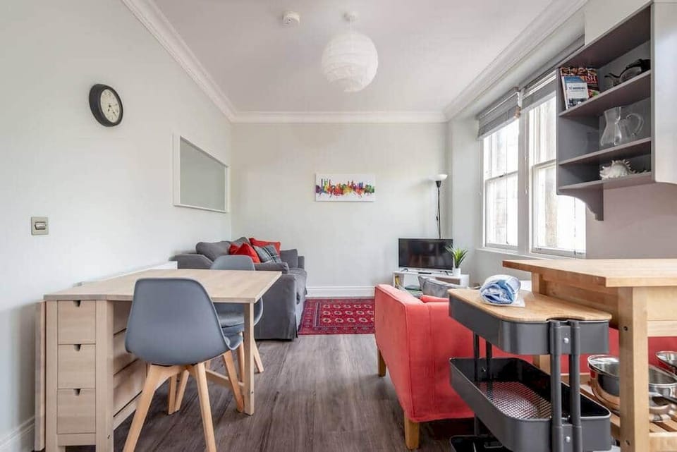 Communal lounge/ TV room, Living room