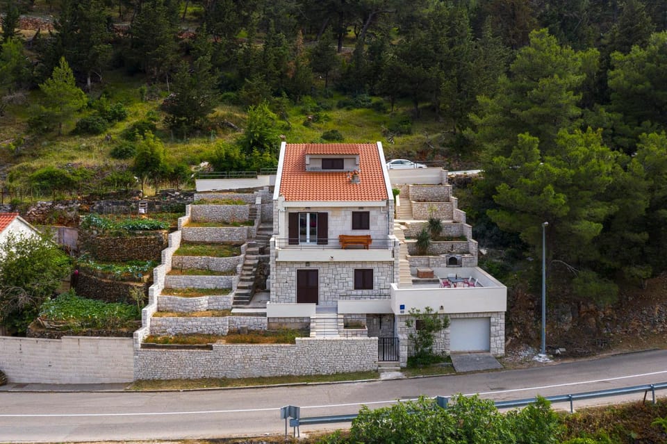 White Stone House Villa in Split-Dalmatia County