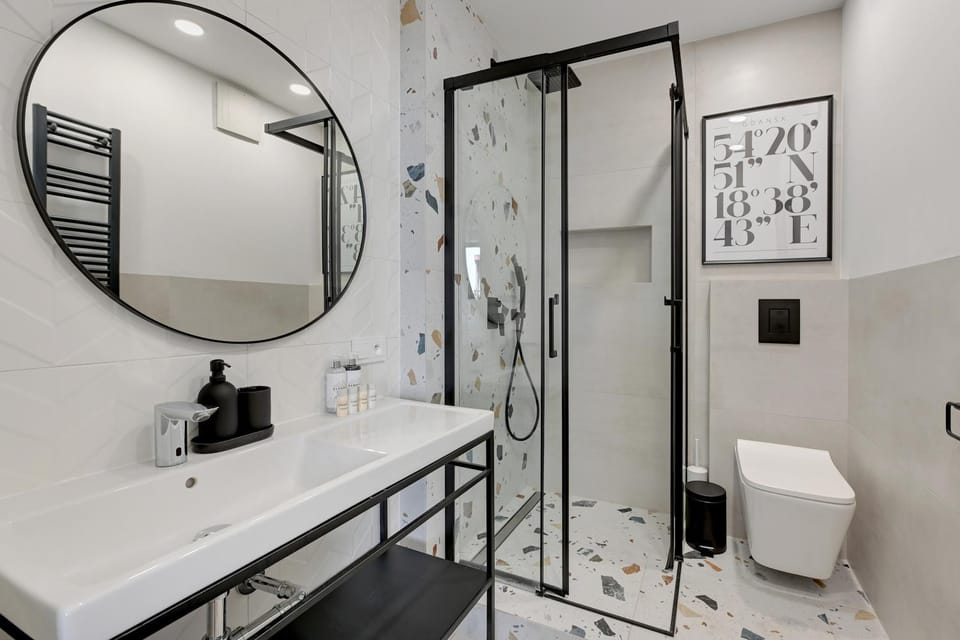 Shower, Bathroom