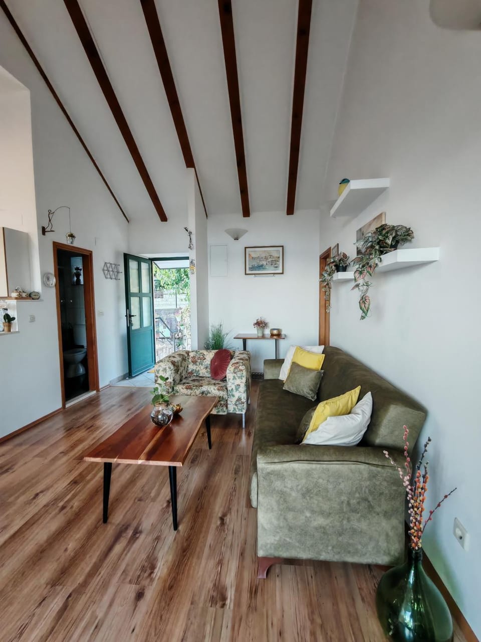 Paula Apartment - Green home by the sea Apartment in Plat