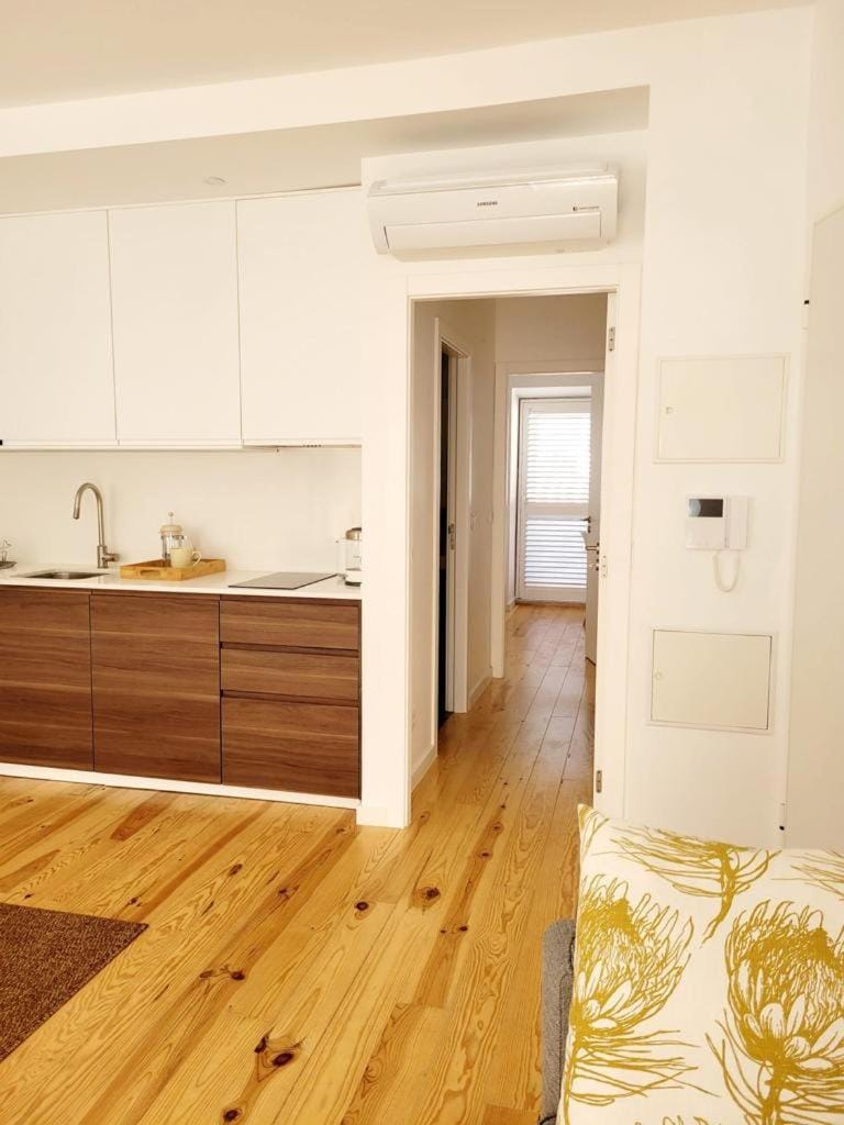 Light & Style Apartment in Lisbon