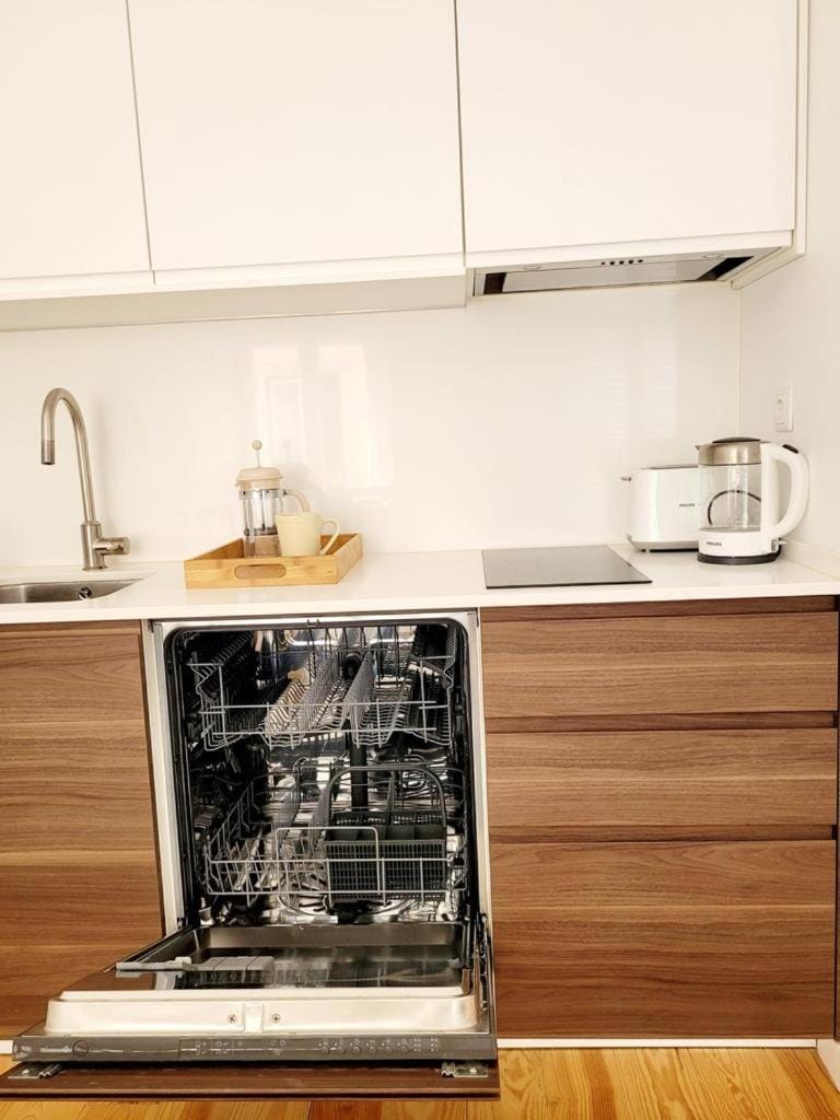 Light & Style Apartment in Lisbon
