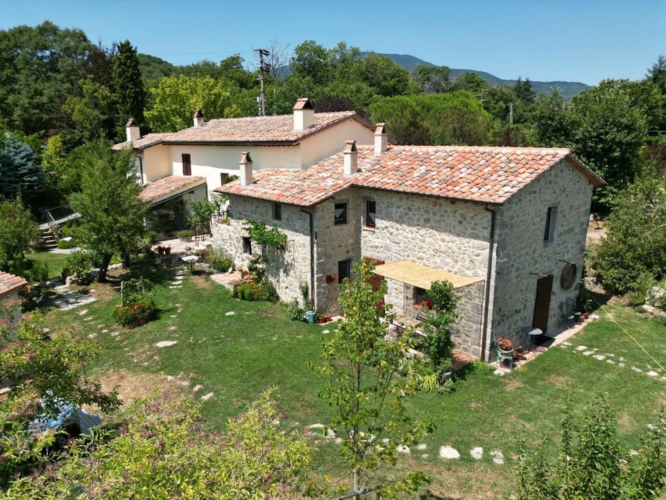 CASTAGNA DULCIS Bed and Breakfast in Abbadia San Salvatore