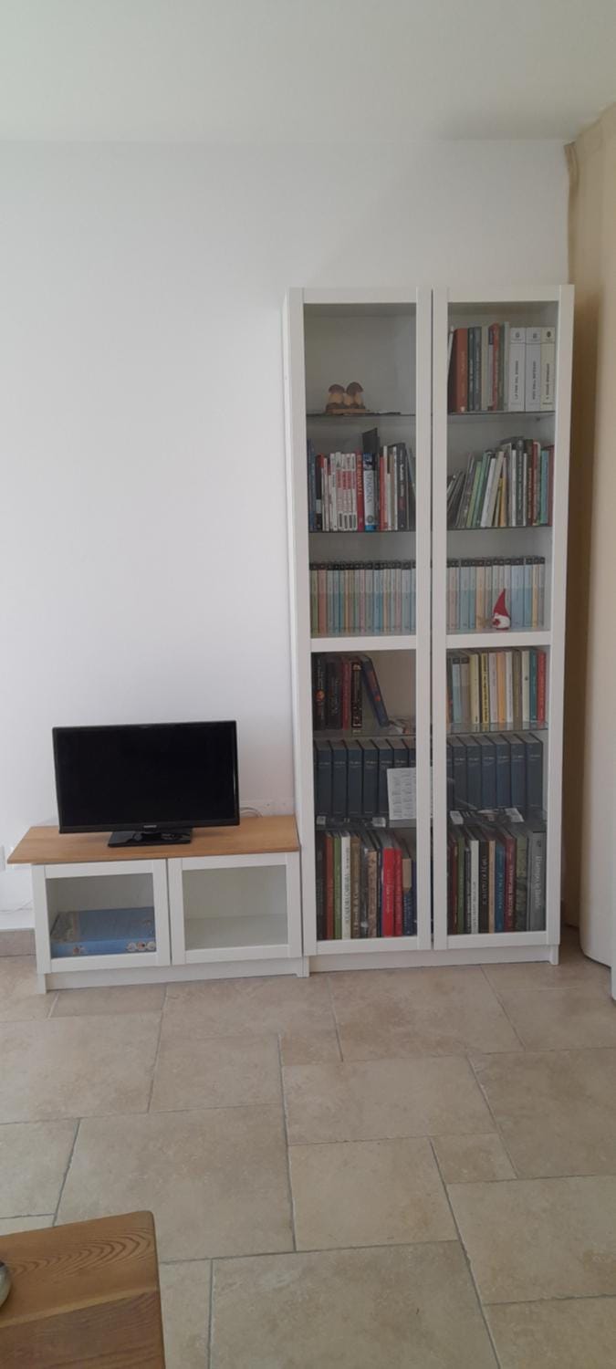Library, TV and multimedia