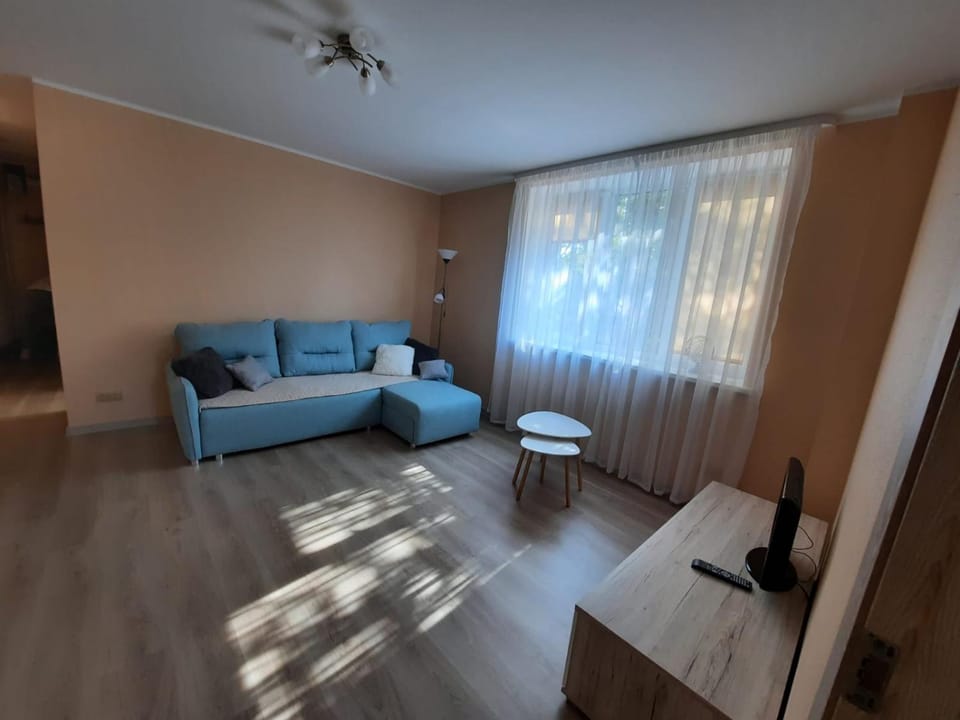TV and multimedia, Seating area