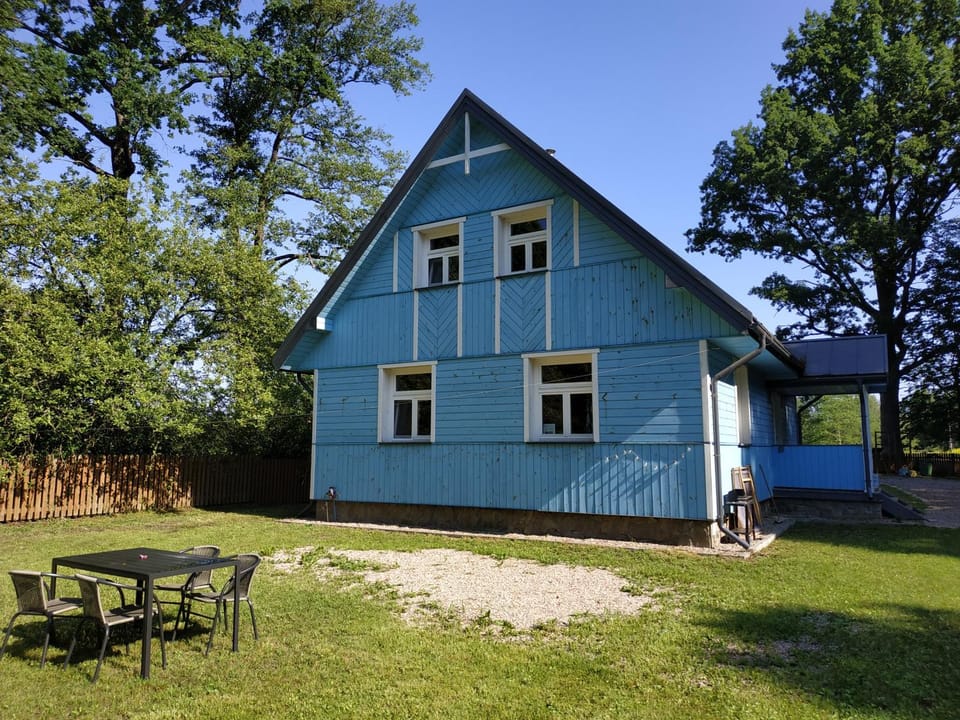 Property building, Garden
