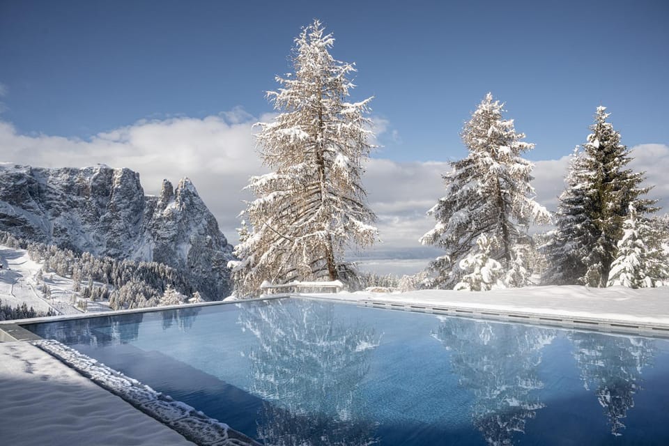 Hot Tub, View (from property/room), Mountain view, Swimming pool
