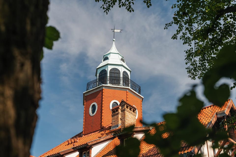 Property building, Day