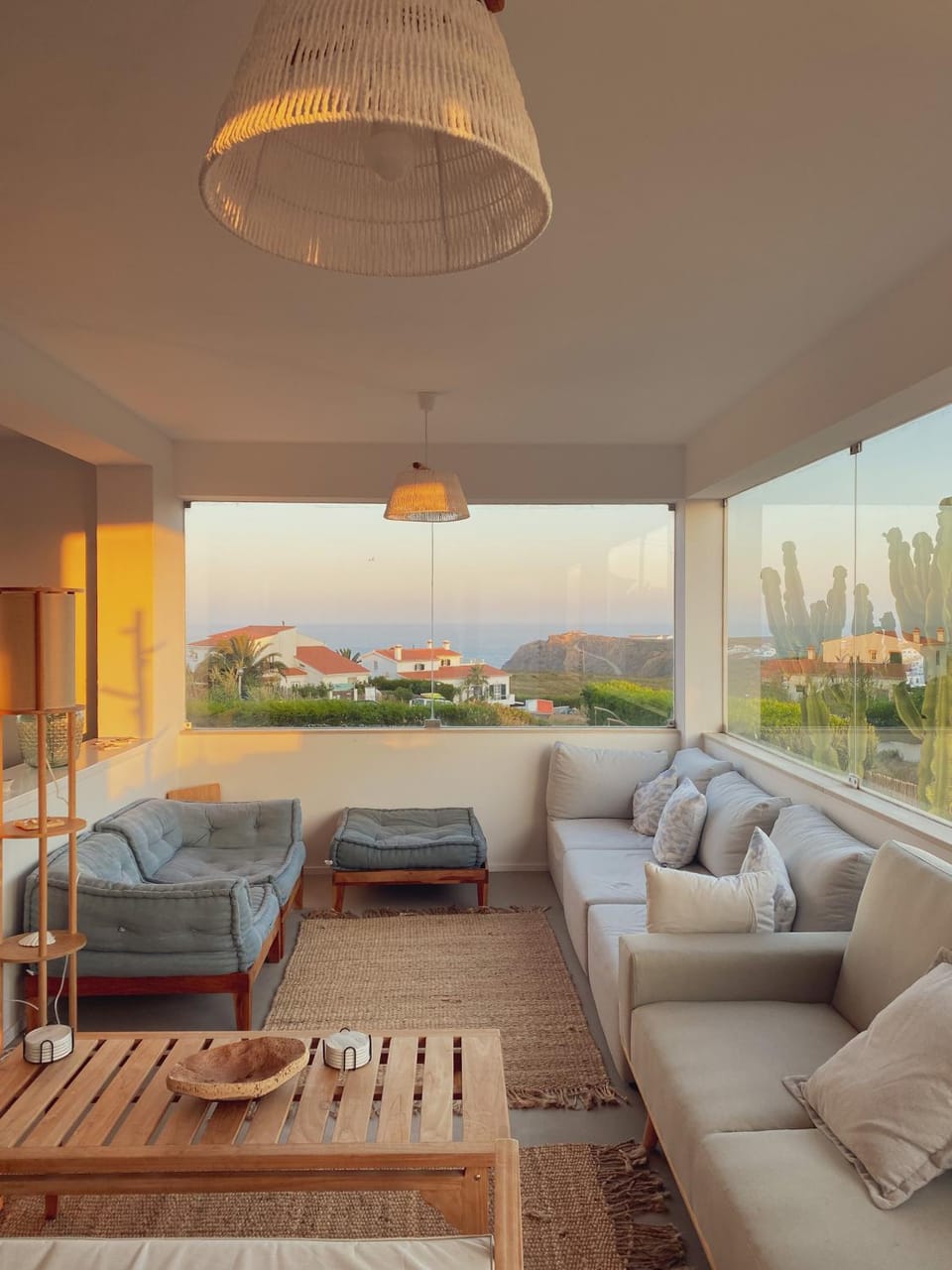 View (from property/room), Living room, Seating area