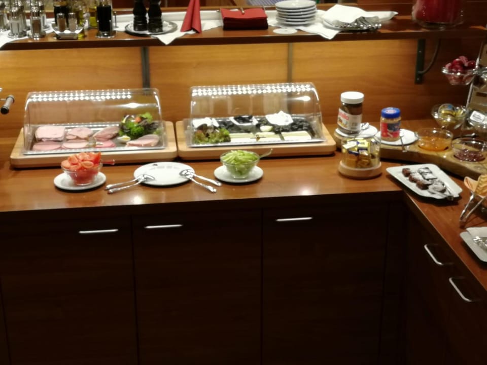 Buffet breakfast