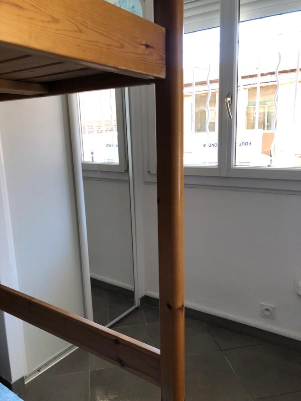 BEAU T2 RIVE GAUCHE ETAT NEUF CLIMATISE Apartment in Palavas-les-Flots