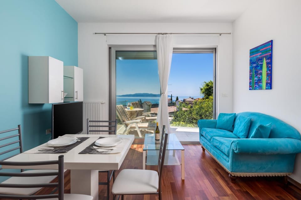 Living room, Seating area, Dining area, Sea view