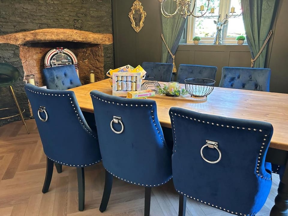 Rosedale a charming 3 bedroom detached cottage with parking House in Brixham