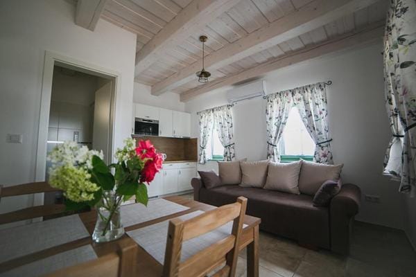Borostyán Porta Lesencetomaj Apartment in Hungary