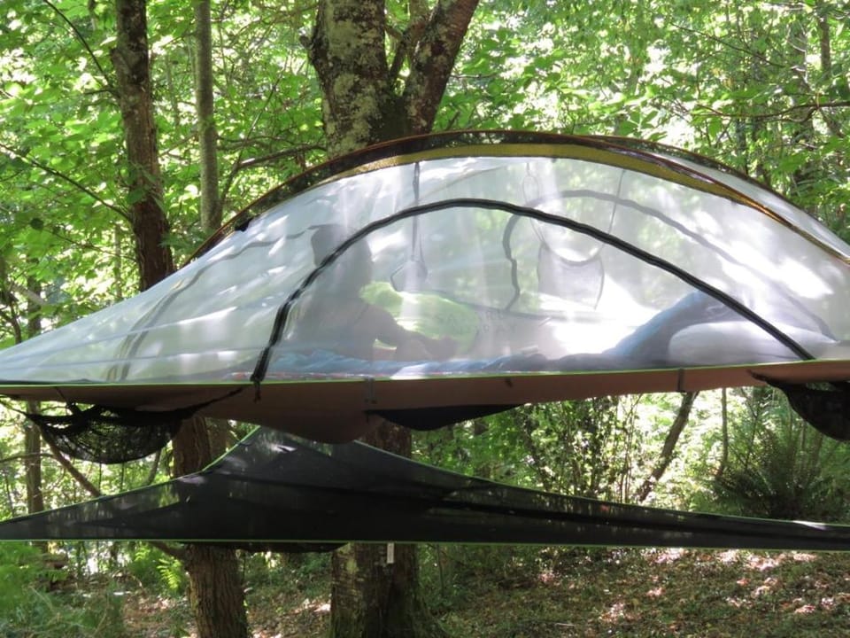 Tente suspendue au coeur de la forêt Luxury tent in Occitanie