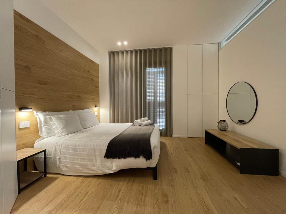 Bed, Bedroom, wardrobe