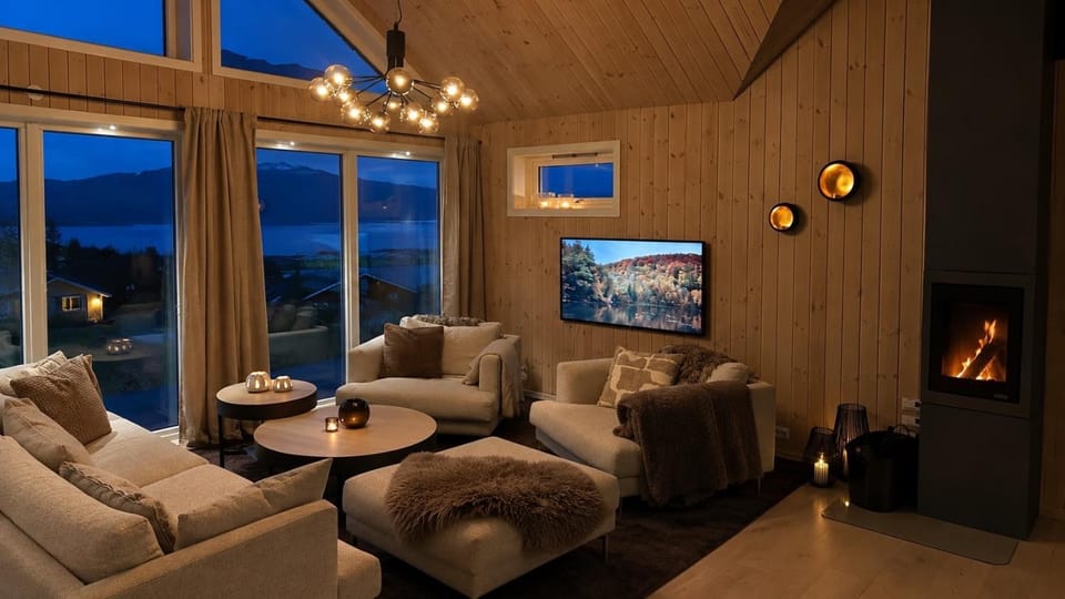 Communal lounge/ TV room, TV and multimedia, Living room, Seating area